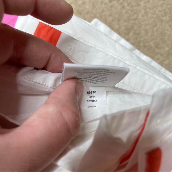 Serena & Lily Beach Stripe Sheet Set - Picture 4 of 5